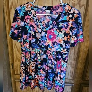 HEIMISH USA Black Floral Short Sleeve Top